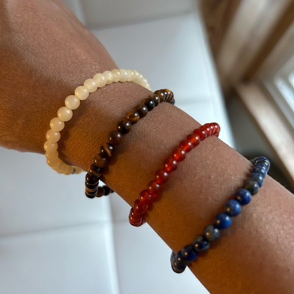 Tiger Eye Beaded Bracelet - Picture 4 of 5